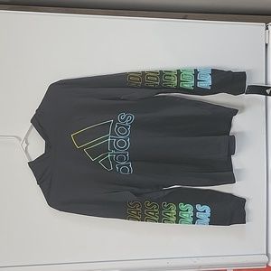 Adidas boys XL shirt